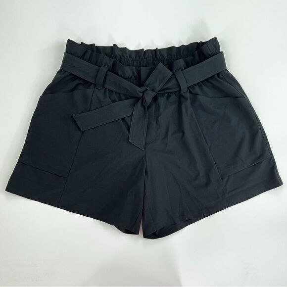 Athleta Women’s Skyline Shorts Arbor Olive Size 10T - Picture 3 of 8